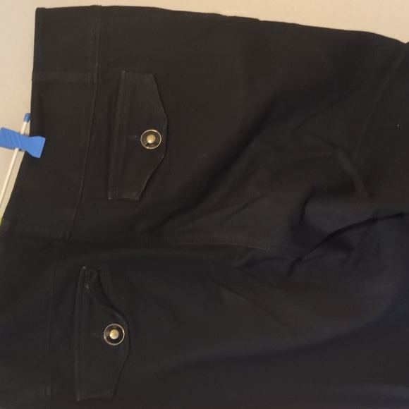 Black jeans - Picture 8 of 10